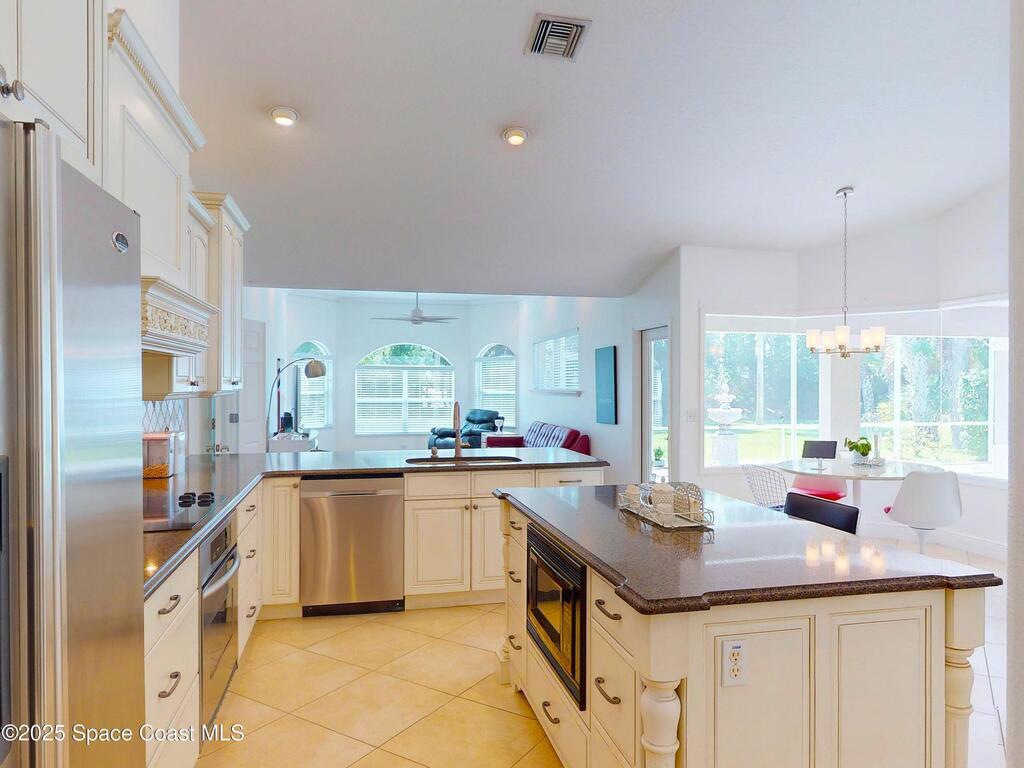 3886 Peacock Drive, Melbourne, 32904