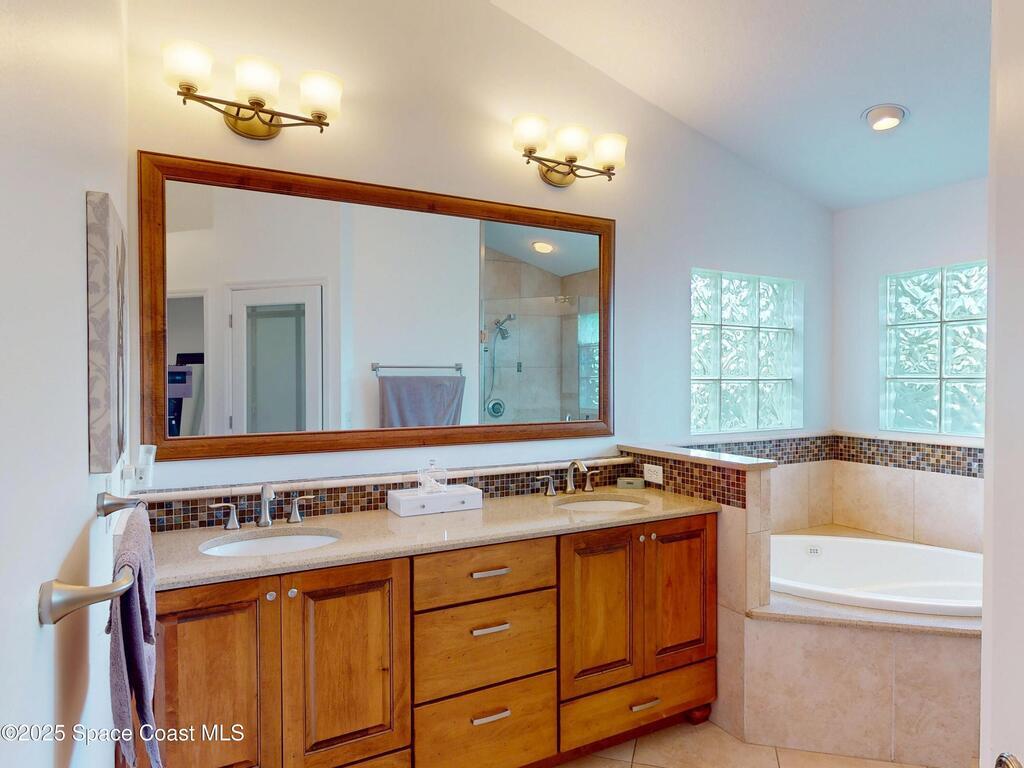 3886 Peacock Drive, Melbourne, 32904