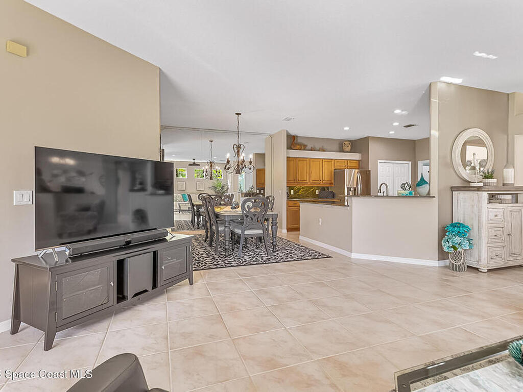 1101 Royal Fern Drive, Melbourne, FL 32940