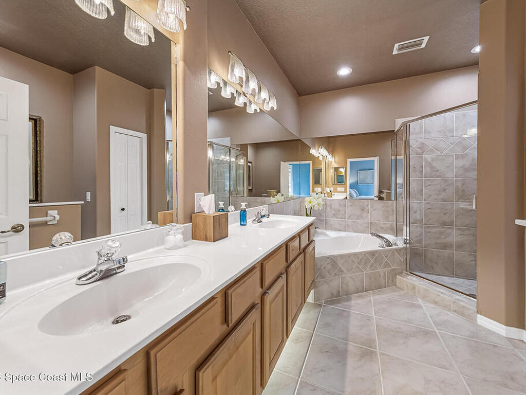 1101 Royal Fern Drive, Melbourne, FL 32940