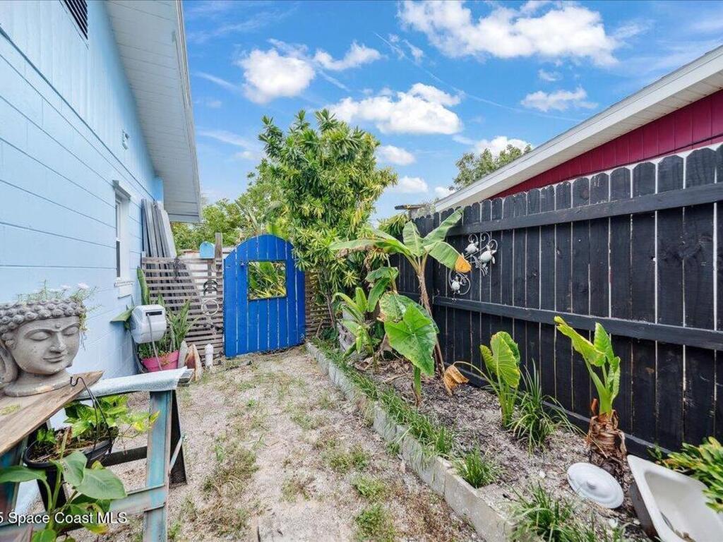 1405 Fiddler Avenue, Merritt Island, FL 32952