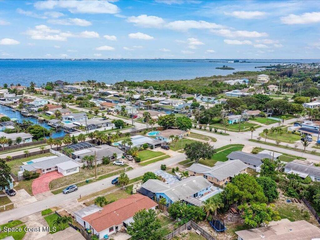 1405 Fiddler Avenue, Merritt Island, FL 32952