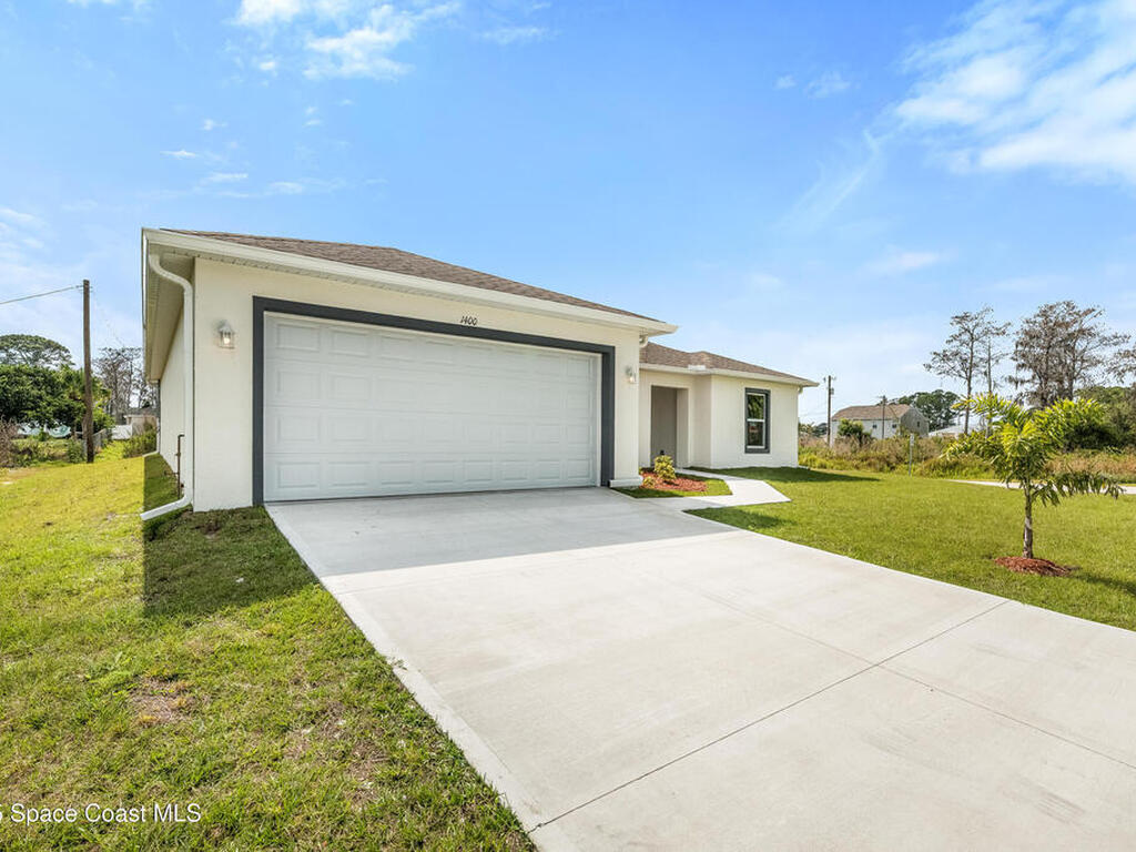 555 Harrison Street, Palm Bay, FL 32908