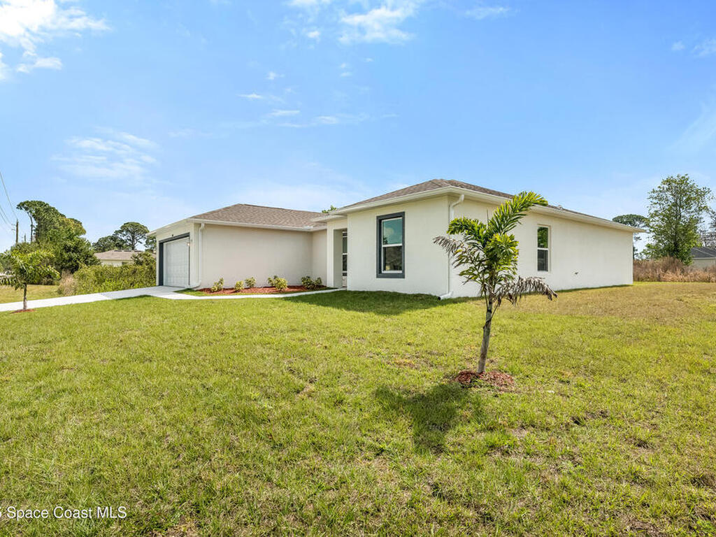 870 Micco Street, Palm Bay, FL 32908