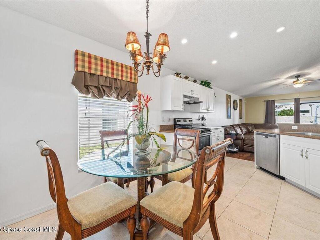 2747 Deercroft Drive, Melbourne, FL 32940