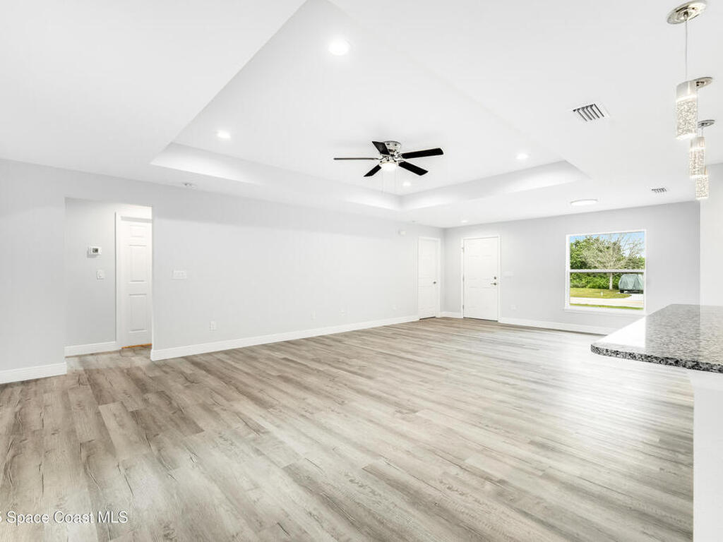 517 Fellenz Street, Palm Bay, FL 32908