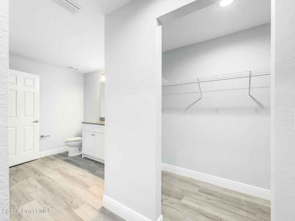 517 Fellenz Street, Palm Bay, FL 32908