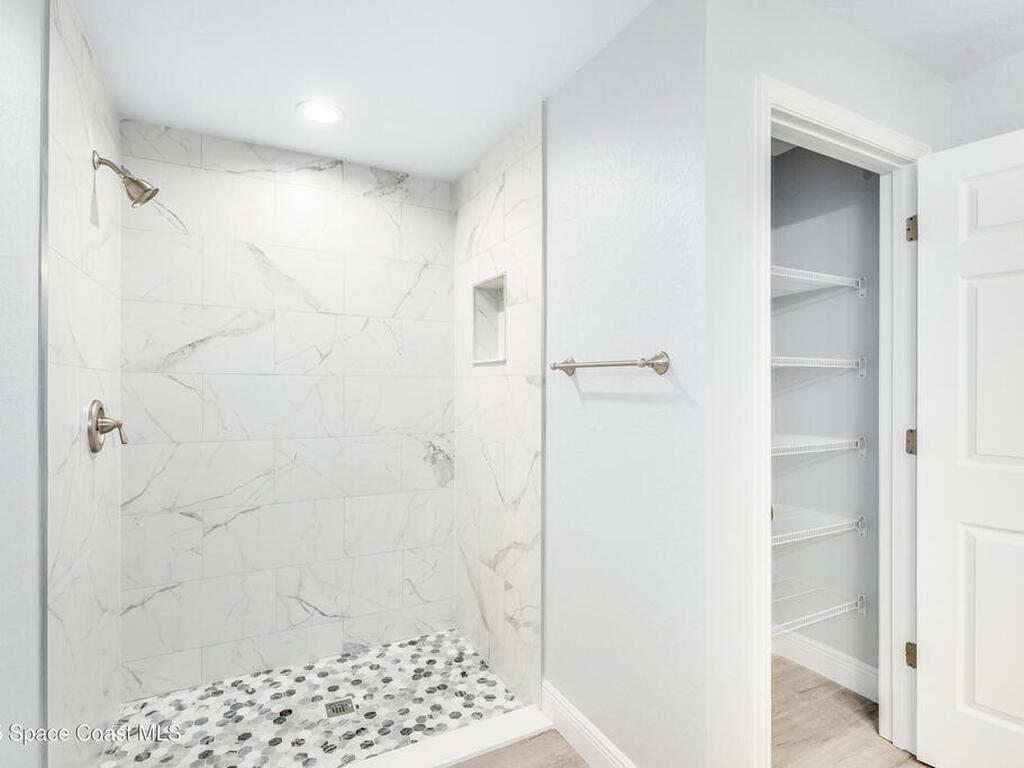 517 Fellenz Street, Palm Bay, FL 32908