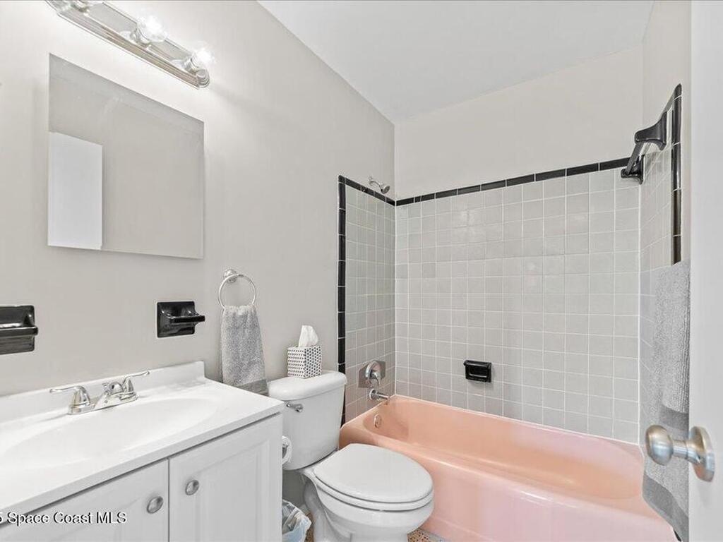 513 Palm Avenue, Merritt Island, FL 32952