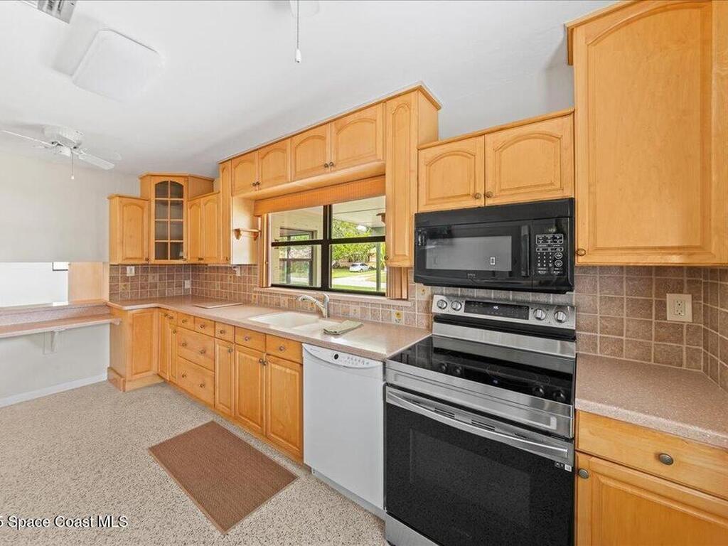 513 Palm Avenue, Merritt Island, FL 32952