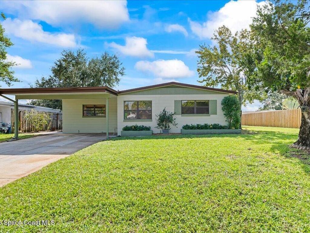 513 Palm Avenue, Merritt Island, FL 32952