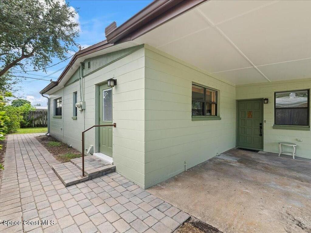 513 Palm Avenue, Merritt Island, FL 32952