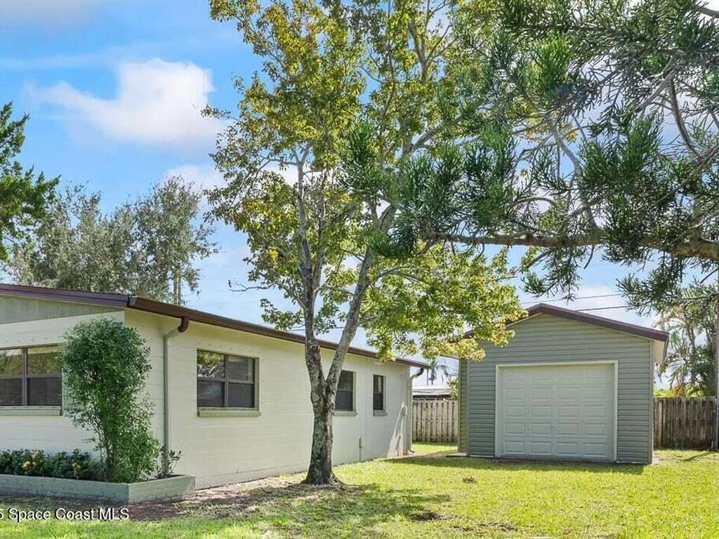 513 Palm Avenue, Merritt Island, FL 32952