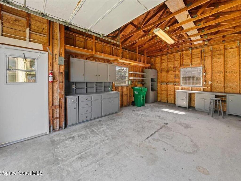 513 Palm Avenue, Merritt Island, FL 32952