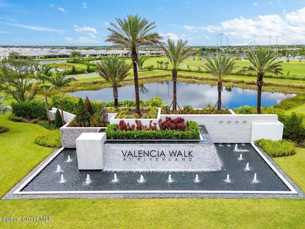 12439 SW Blue Mangrove Parkway, Port St. Lucie, FL 34987