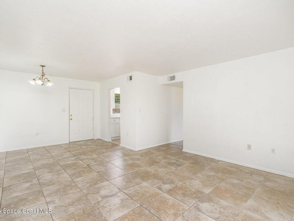 2219 Flower Tree Circle, Melbourne, FL 32935