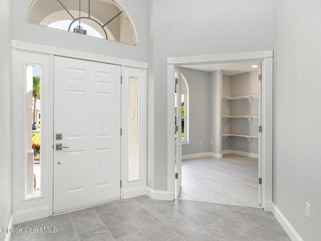 196 Sykes Loop Drive, Merritt Island, FL 32953