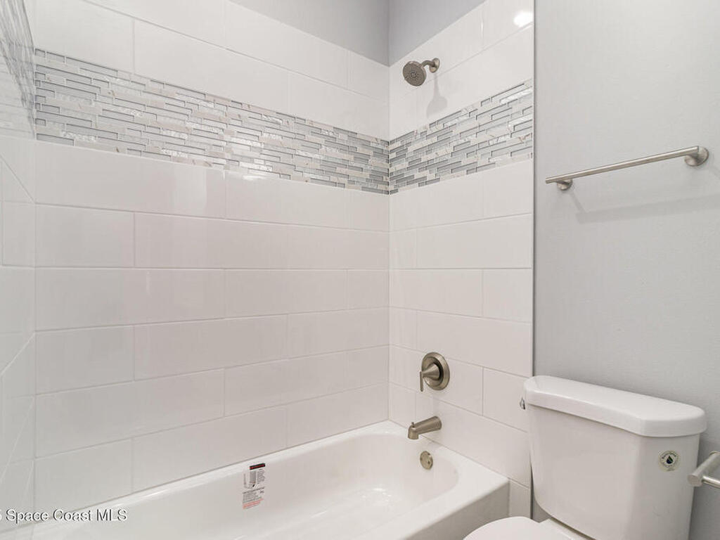 196 Sykes Loop Drive, Merritt Island, FL 32953