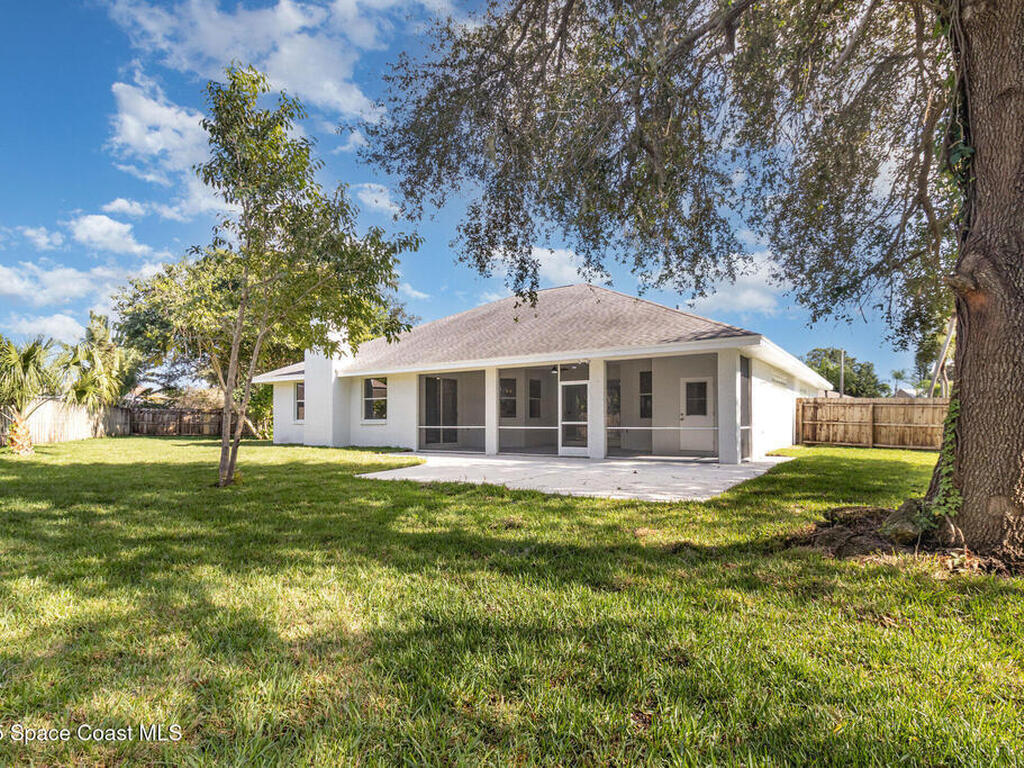 196 Sykes Loop Drive, Merritt Island, FL 32953