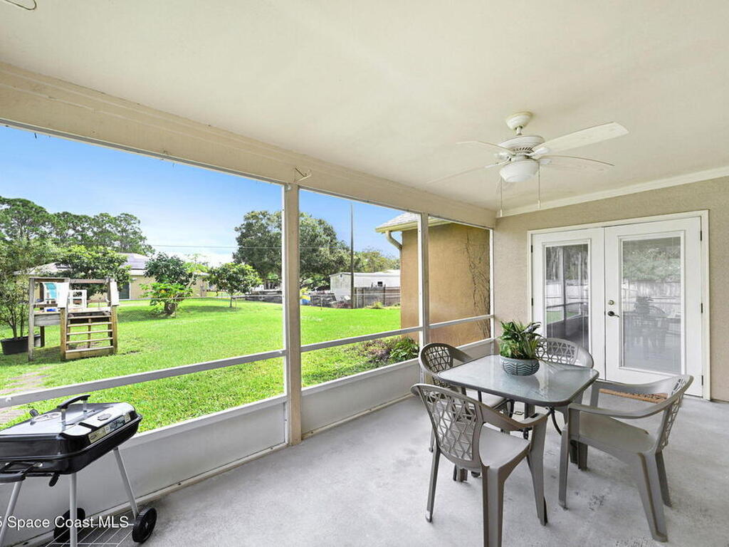 273 Jacaranda Avenue, Palm Bay, FL 32907