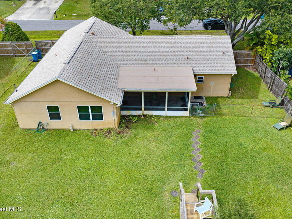 273 Jacaranda Avenue, Palm Bay, FL 32907