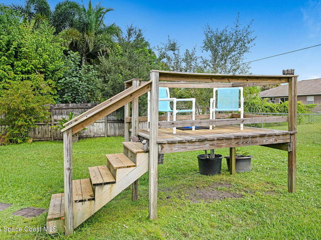 273 Jacaranda Avenue, Palm Bay, FL 32907