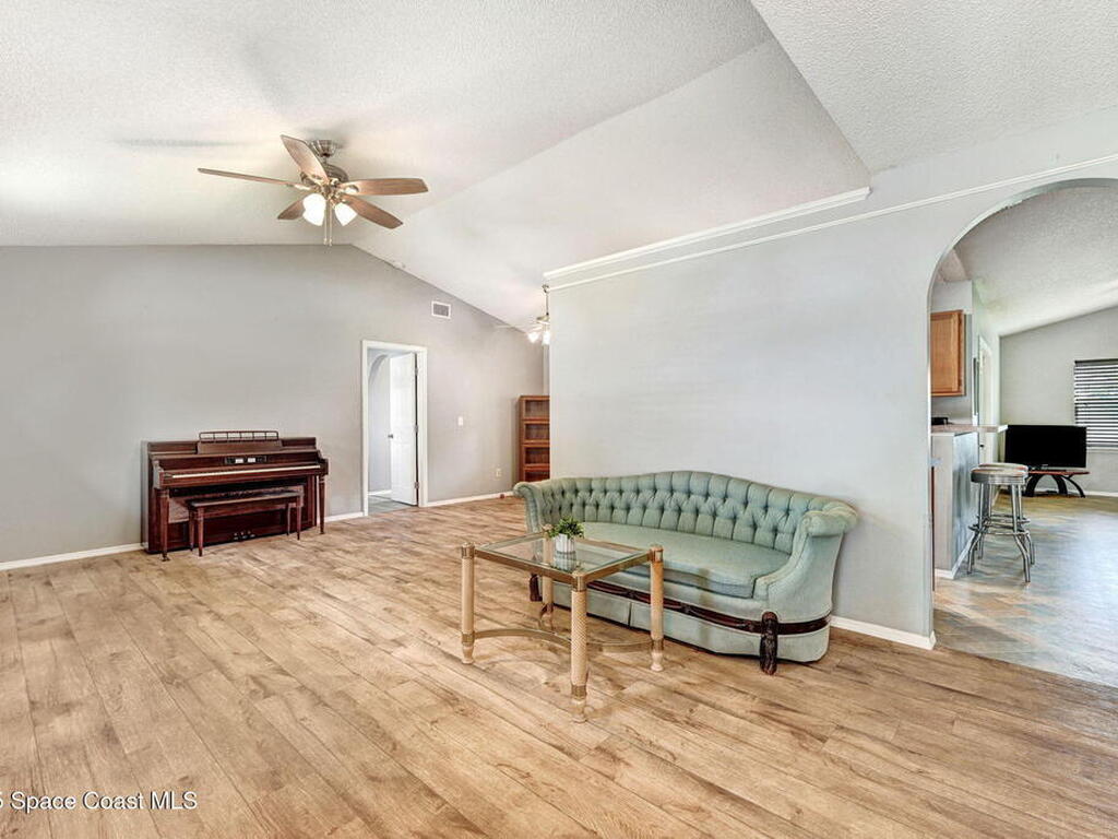 273 Jacaranda Avenue, Palm Bay, FL 32907