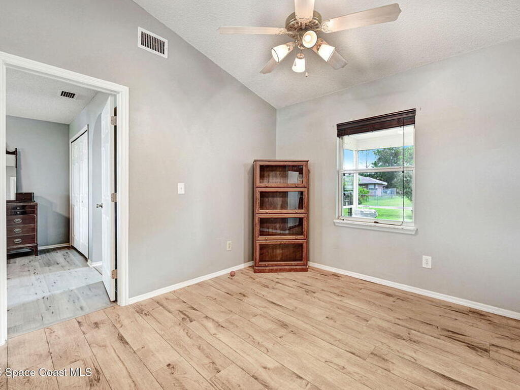 273 Jacaranda Avenue, Palm Bay, FL 32907