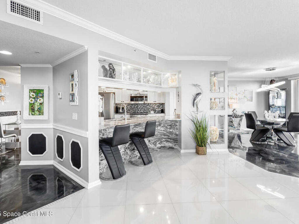 925 N Highway A1a, Indialantic, FL 32903