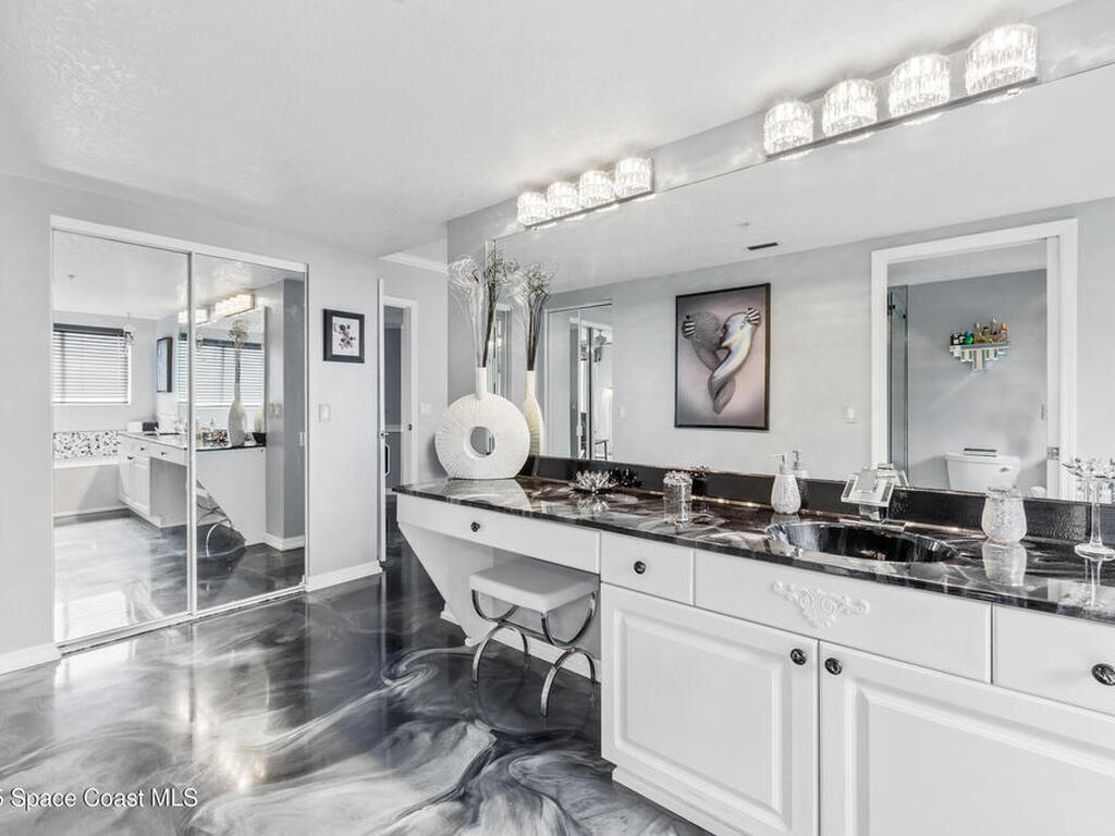 925 N Highway A1a, Indialantic, FL 32903