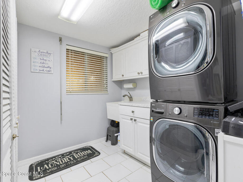 925 N Highway A1a, Indialantic, FL 32903