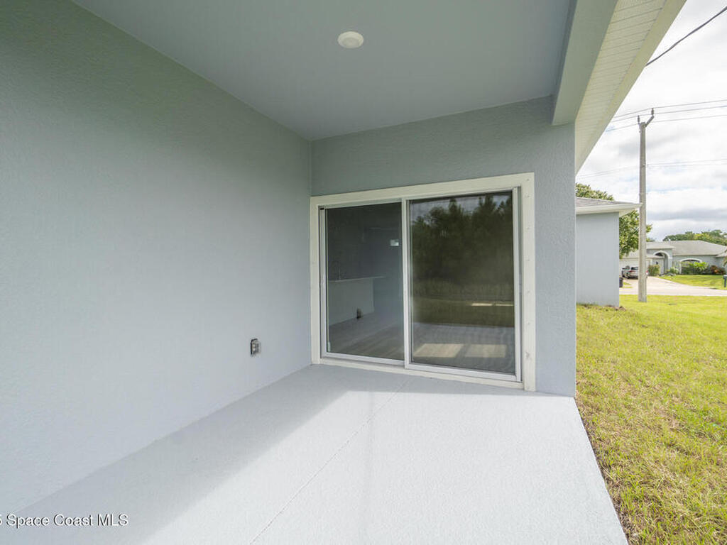 528 De Groodt Road, Palm Bay, FL 32908