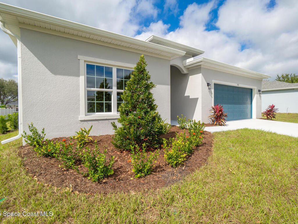 542 De Groodt Road, Palm Bay, FL 32908