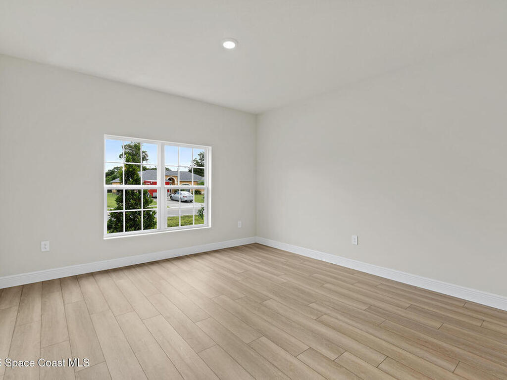 542 De Groodt Road, Palm Bay, FL 32908