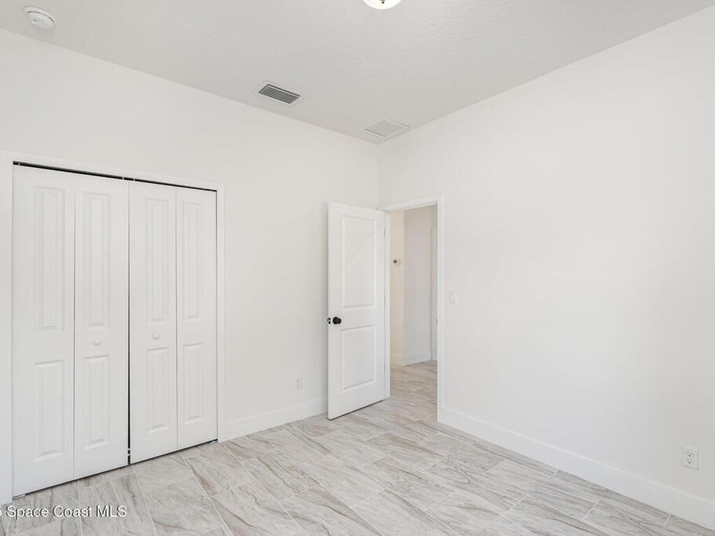 1155 Yakutat Avenue, Palm Bay, FL 32909