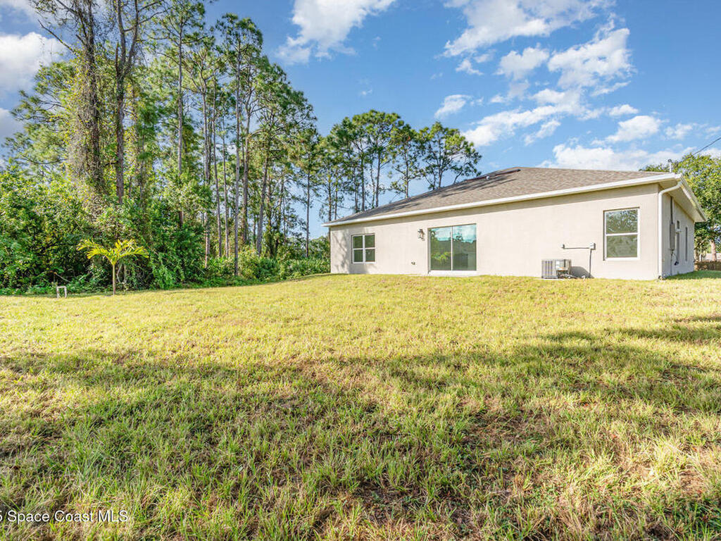1155 Yakutat Avenue, Palm Bay, FL 32909