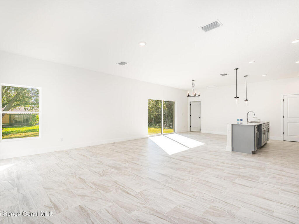 1155 Yakutat Avenue, Palm Bay, FL 32909