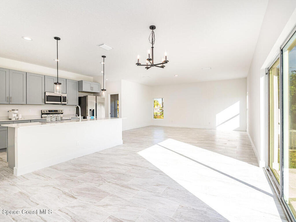 1155 Yakutat Avenue, Palm Bay, FL 32909