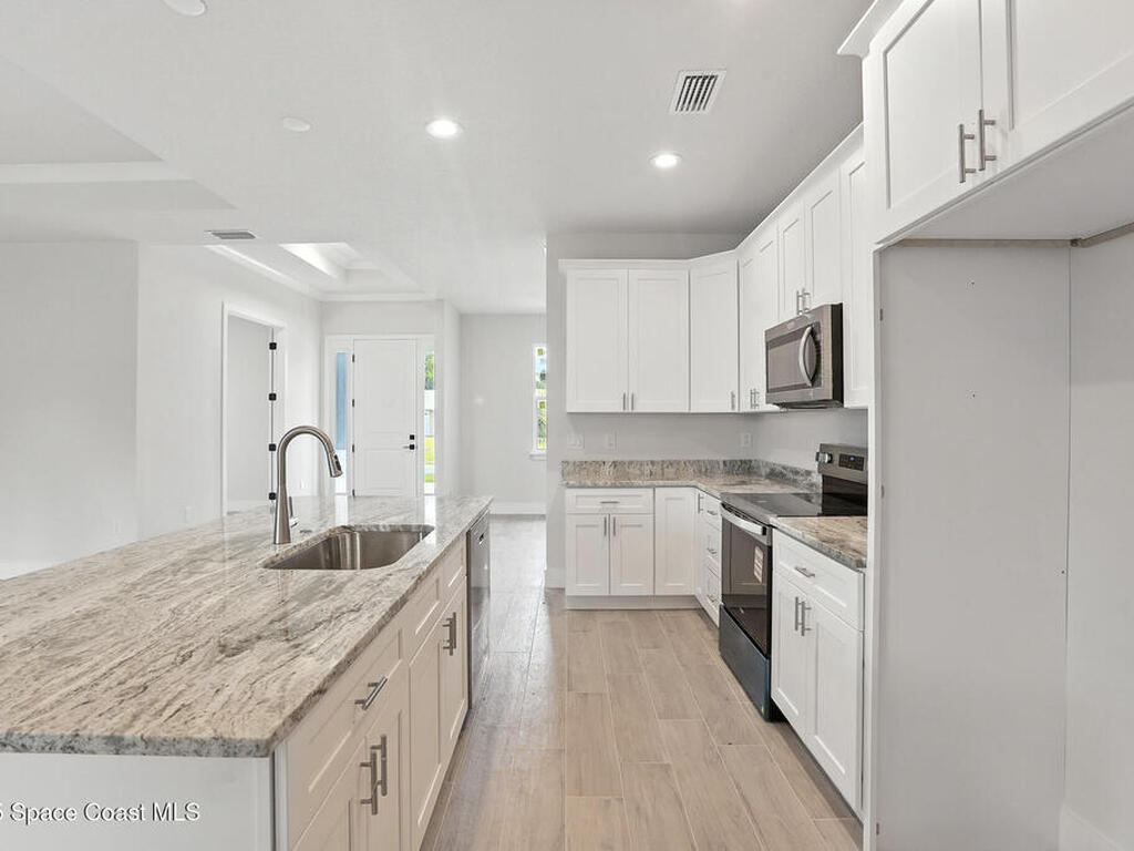 811 St Andre Boulevard, Palm Bay, FL 32908