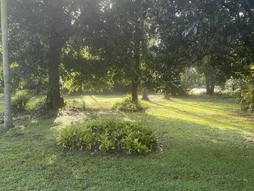 6910 Sheridan Road, Melbourne, FL 32904