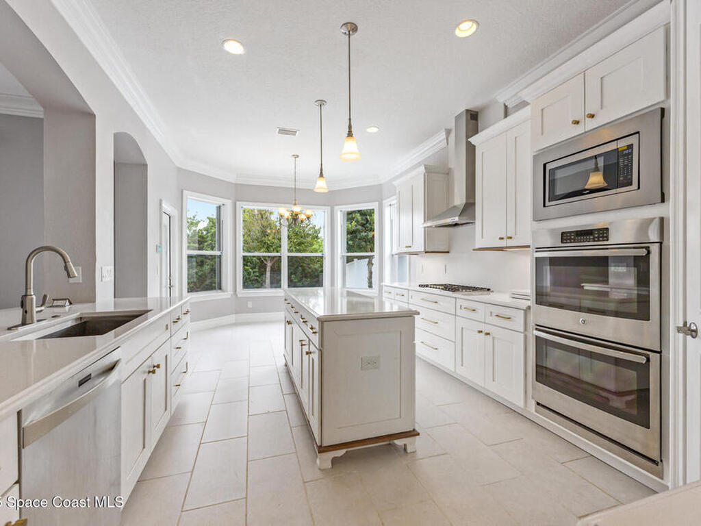 3326 Peninsula Circle, Melbourne, FL 32940