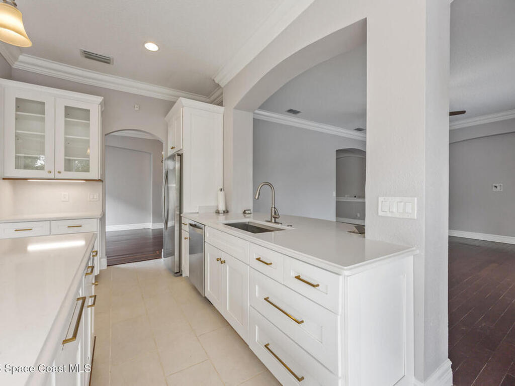 3326 Peninsula Circle, Melbourne, FL 32940