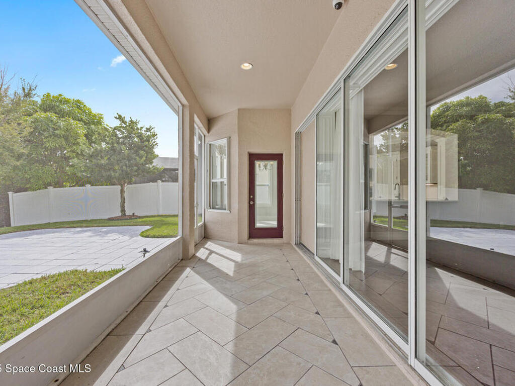 3326 Peninsula Circle, Melbourne, FL 32940