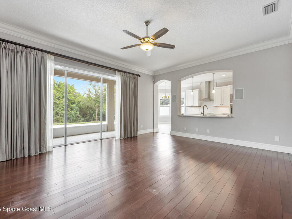 3326 Peninsula Circle, Melbourne, FL 32940