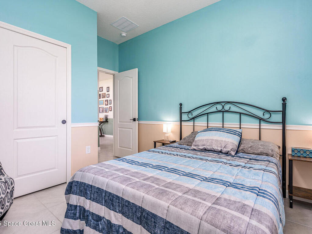 506 Glaspell Circle, Palm Bay, FL 32909