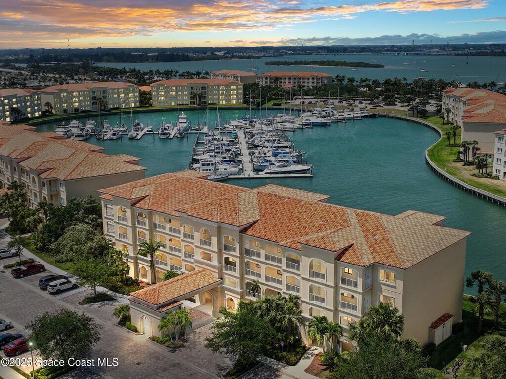 17 Harbour Isle Drive, Hutchinson Island, FL 34949