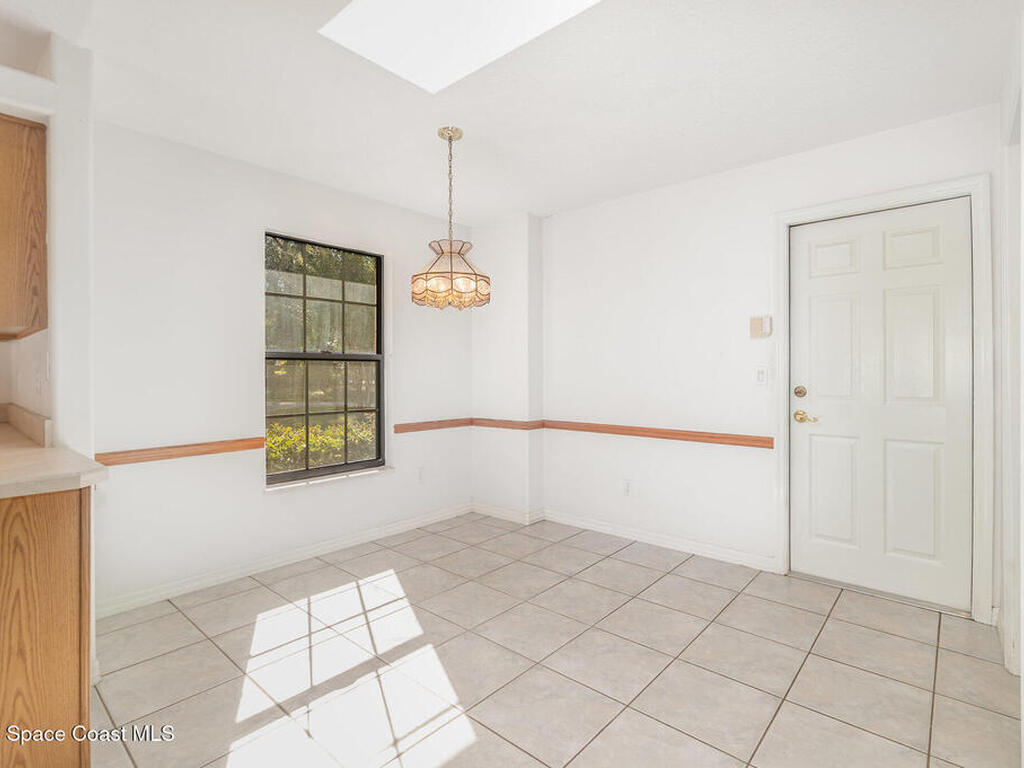 1554 E Silver Hammock, DeLand, FL 32720