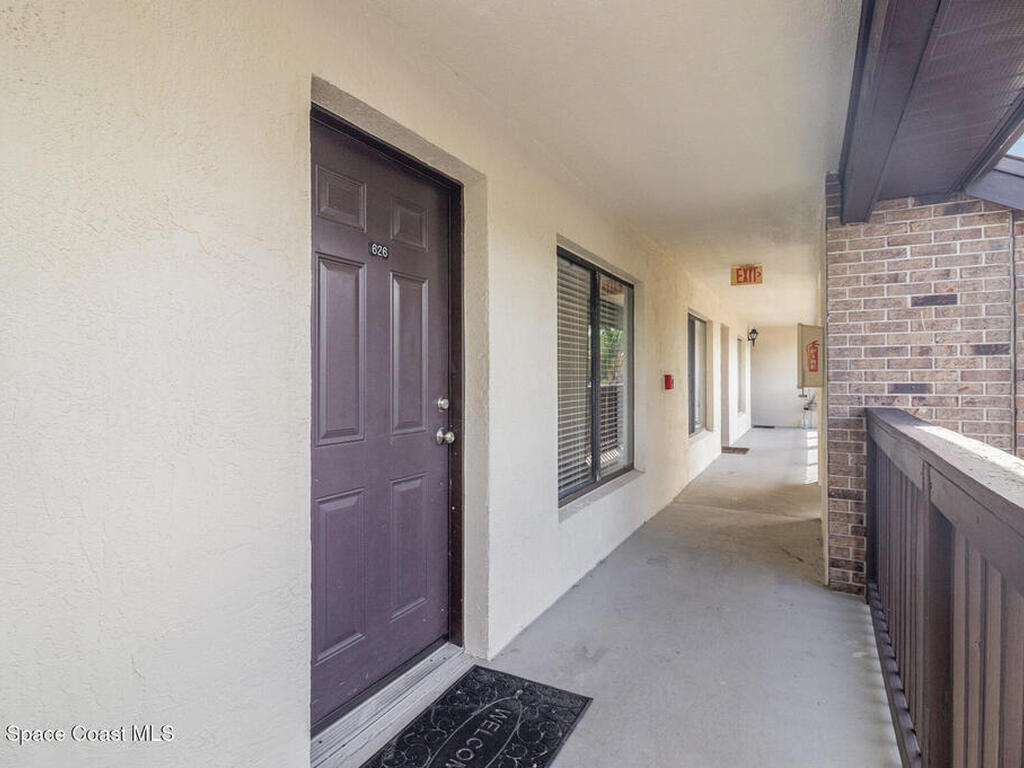 1515 Huntington Lane, Rockledge, FL 32955