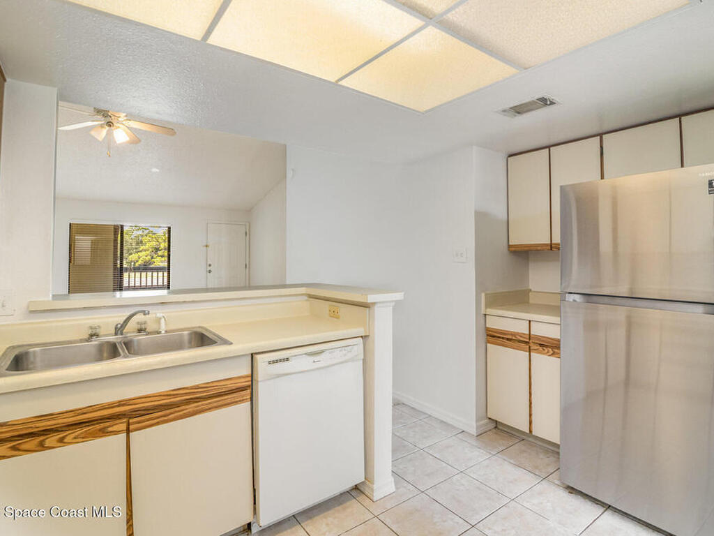 1515 Huntington Lane, Rockledge, FL 32955