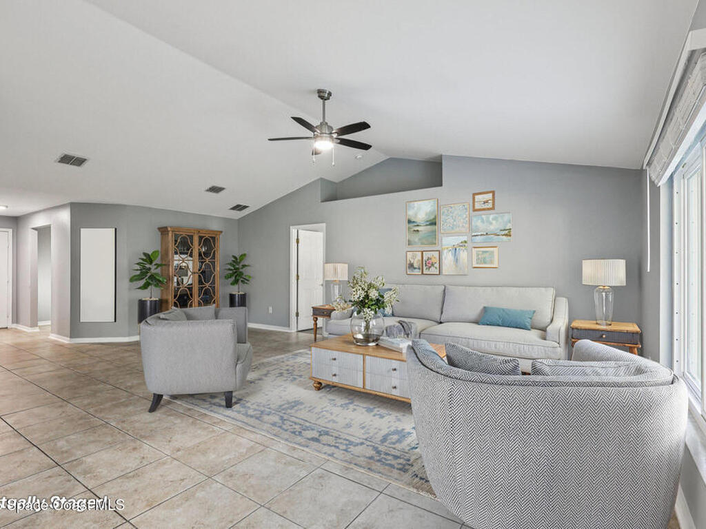 1315 Washburn Street, Palm Bay, FL 32909